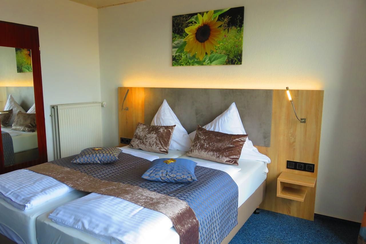 Hotel Am Sonnenhang 3*